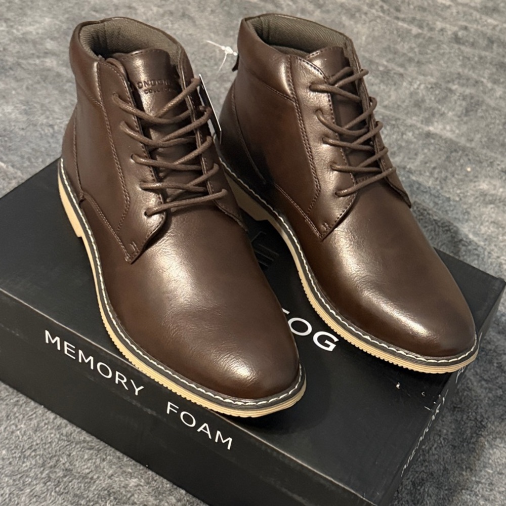 London Fog Men's Dark Brown Leather Chukka Boots